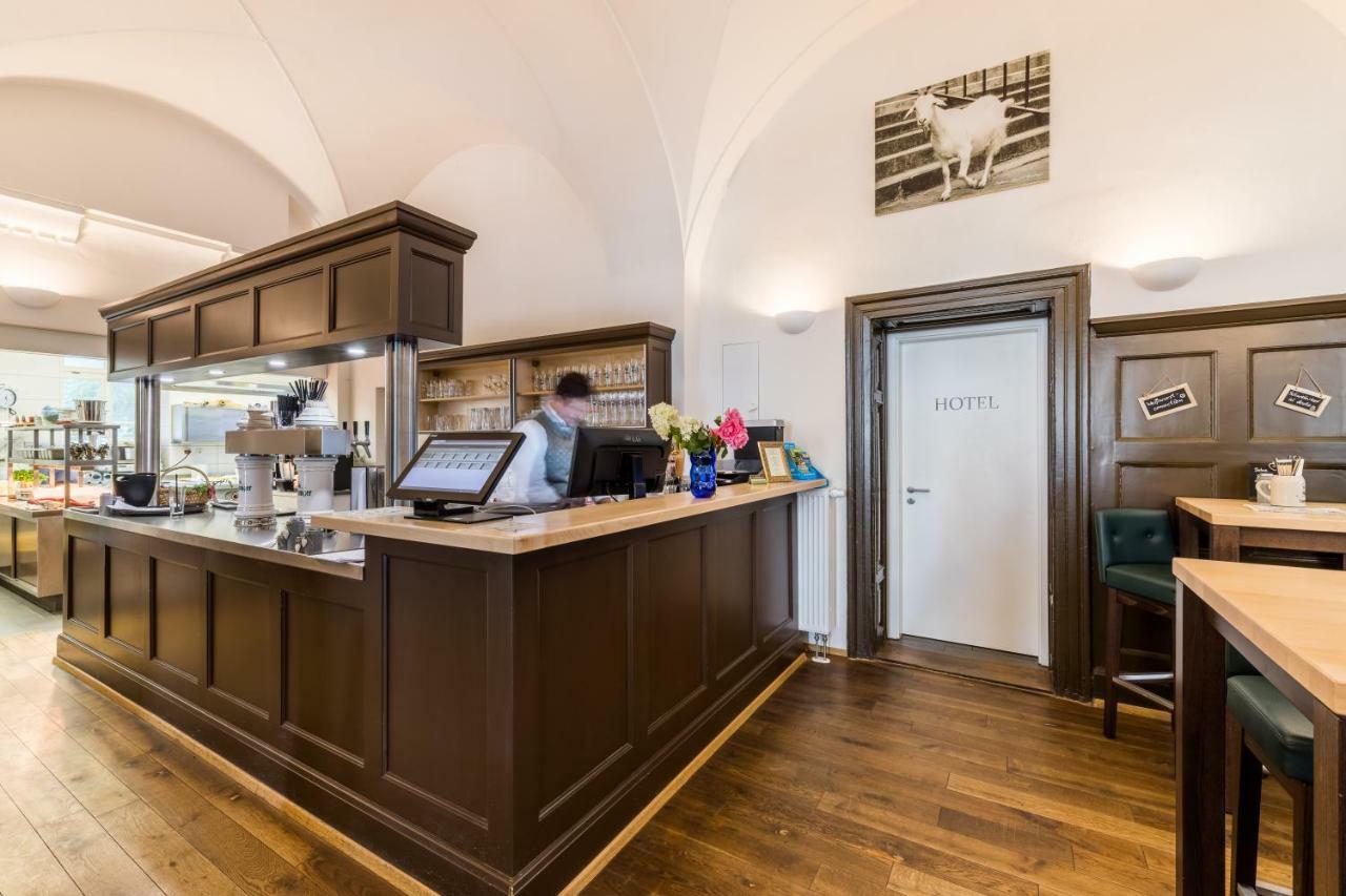 Riemhofer Alter Schlachthof Regensburg Eksteriør billede
